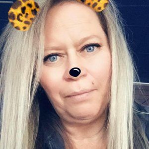 Meet your Posher, Tobi